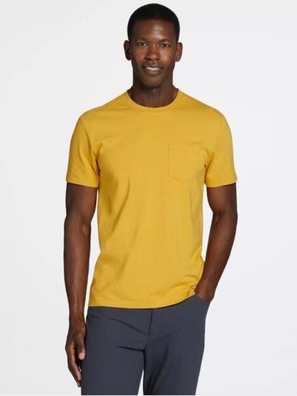 VRST Mens Essentials Pocket Tee Yellow Size Small NWT